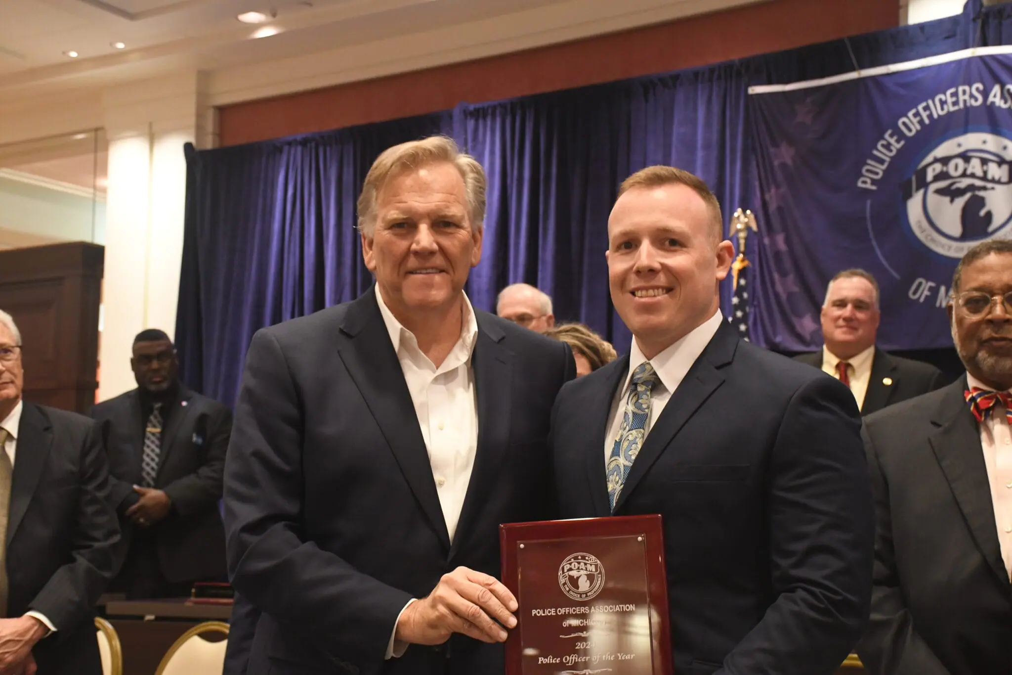 U.S. Senate Candidate Mike Rogers and Southfield Police Command Officers Association's Sergeant Joseph Ashmore at the 2024 Annual Convention.